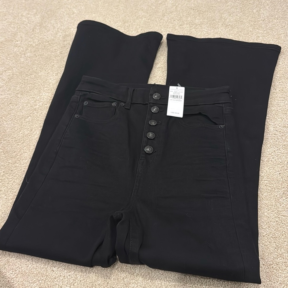 BLACK BOOTCUT XTRA SHORT AMERICAN EAGLE JEANS